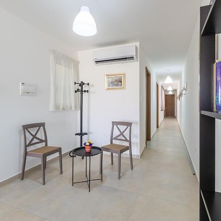 Brand New Apartment 3Bdr 2 Bth H7 セント・ポールズ・ベイ エクステリア 写真