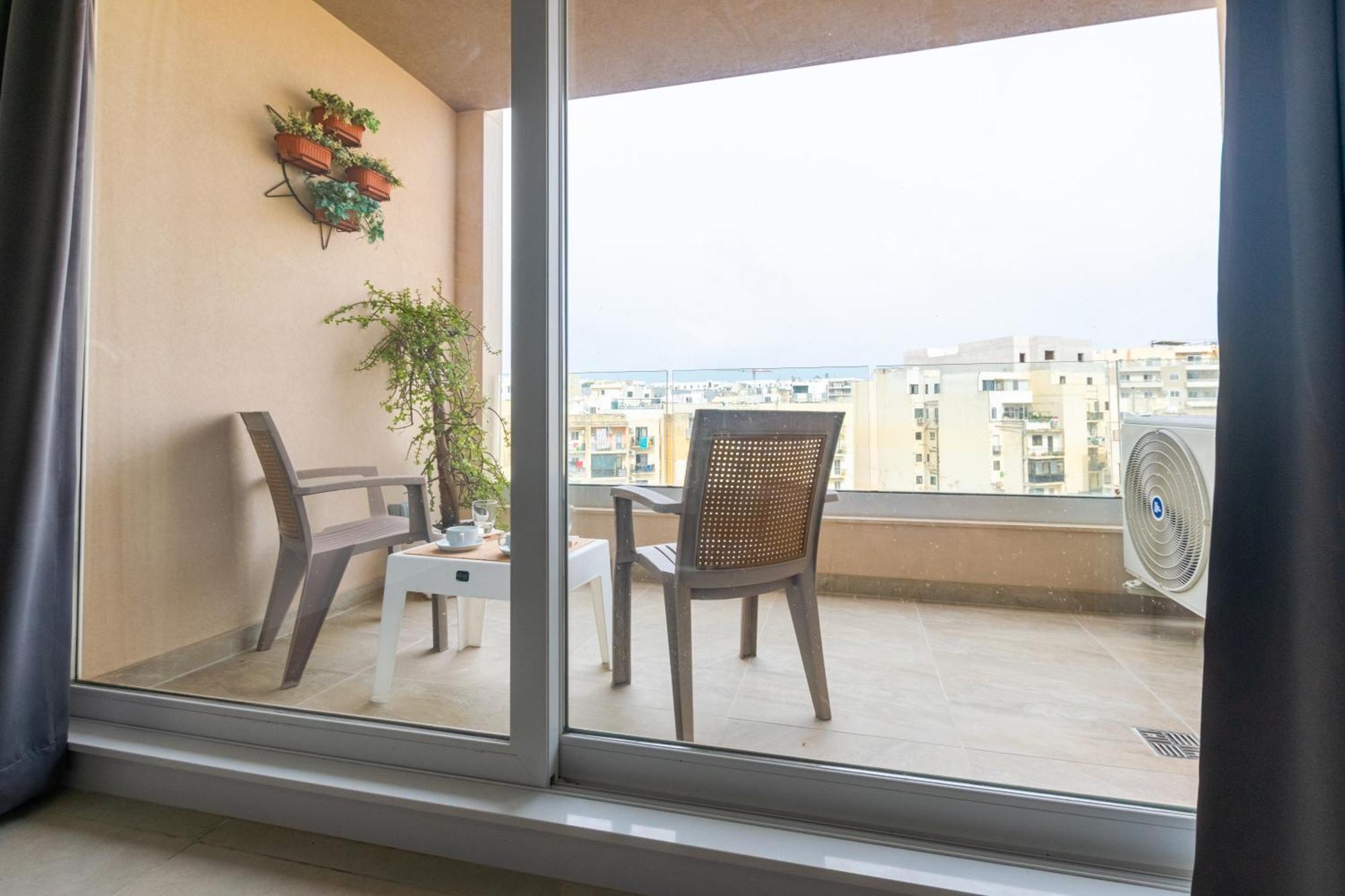 Brand New Apartment 3Bdr 2 Bth H7 セント・ポールズ・ベイ エクステリア 写真