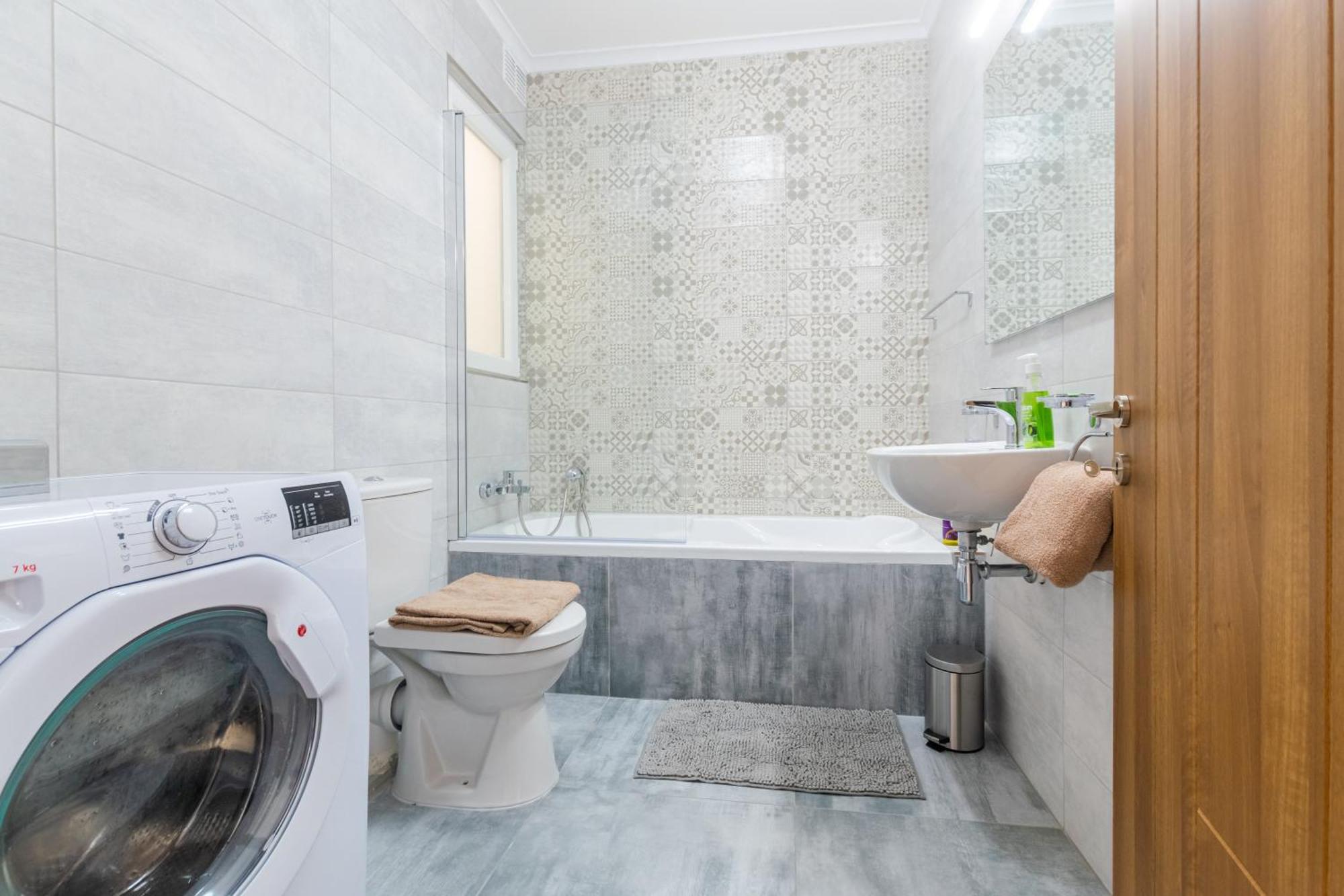 Brand New Apartment 3Bdr 2 Bth H7 セント・ポールズ・ベイ エクステリア 写真